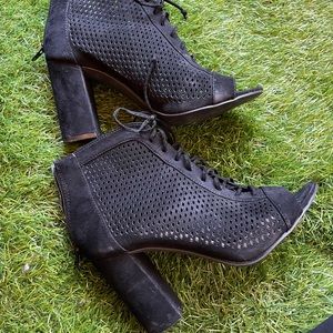 Madden girl lace up heels